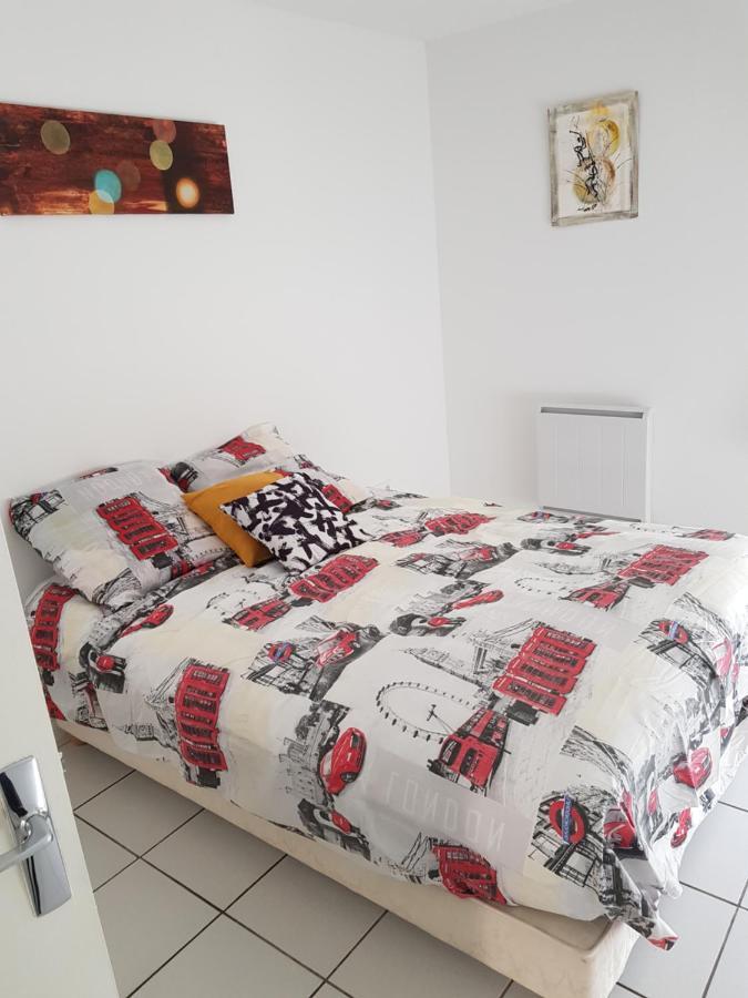 Jolie appartement moderne à Roanne Esterno foto